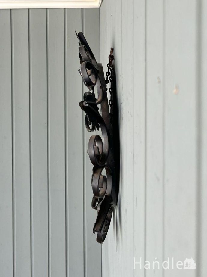 英国アンティークの凸型ミラー、縁取りの装飾が可愛い壁掛けの鏡(k