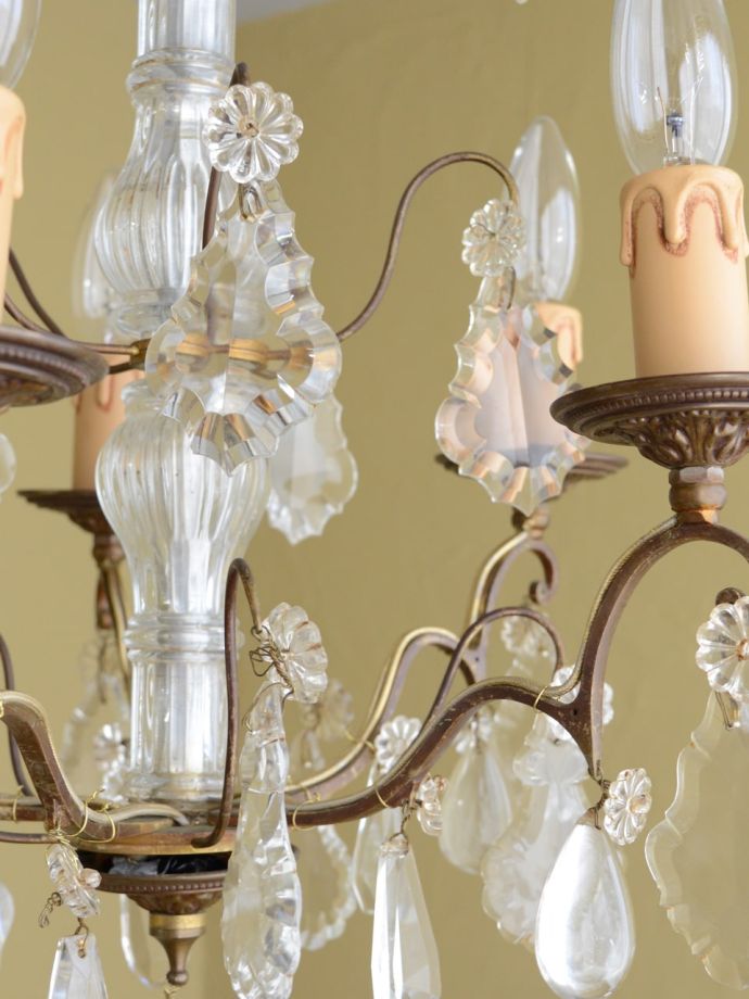 フランスから届いたアンティークの5灯シャンデリア、アンティーク