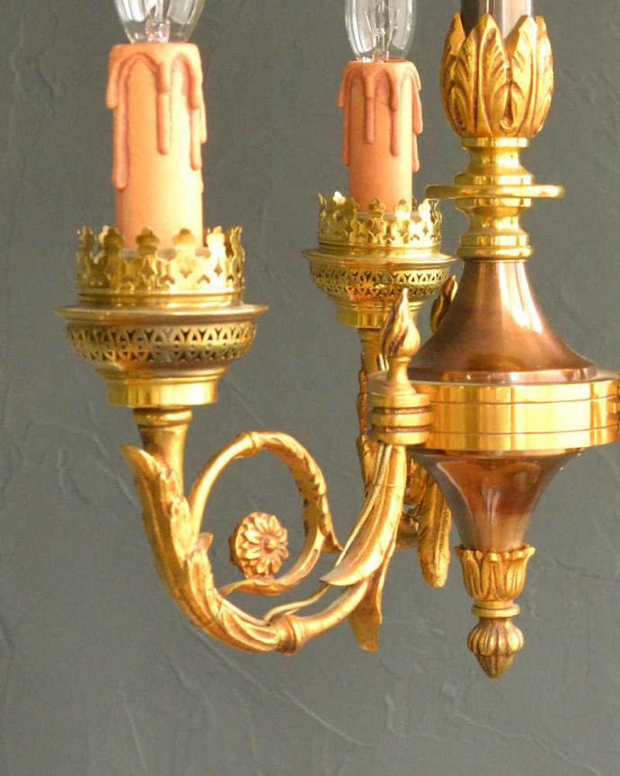 イギリスで出会った真鍮アンティークシャンデリア（3灯）（E17