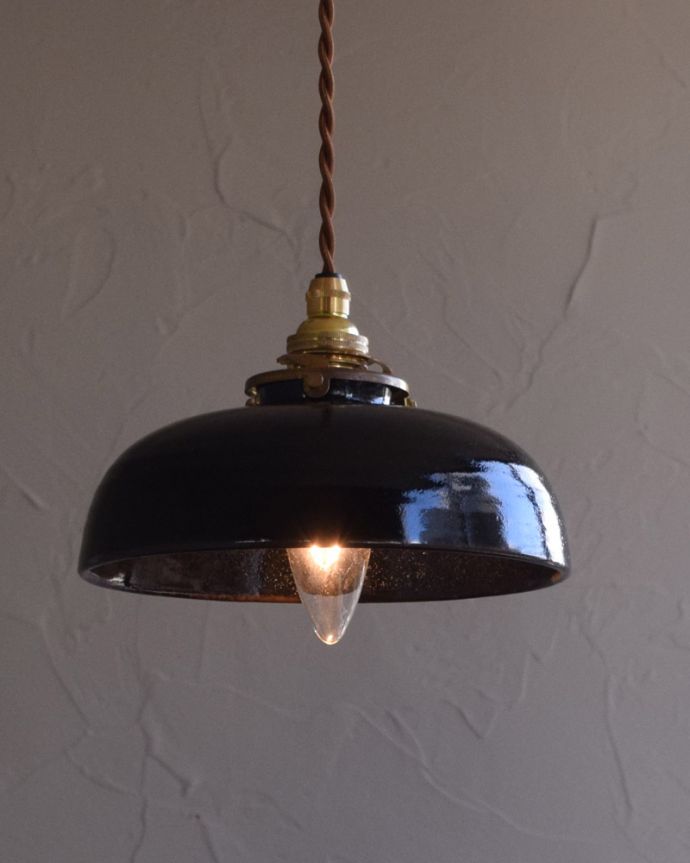 陶器製シェードのペンダントランプ（ブラック）（コード・シャンデリア