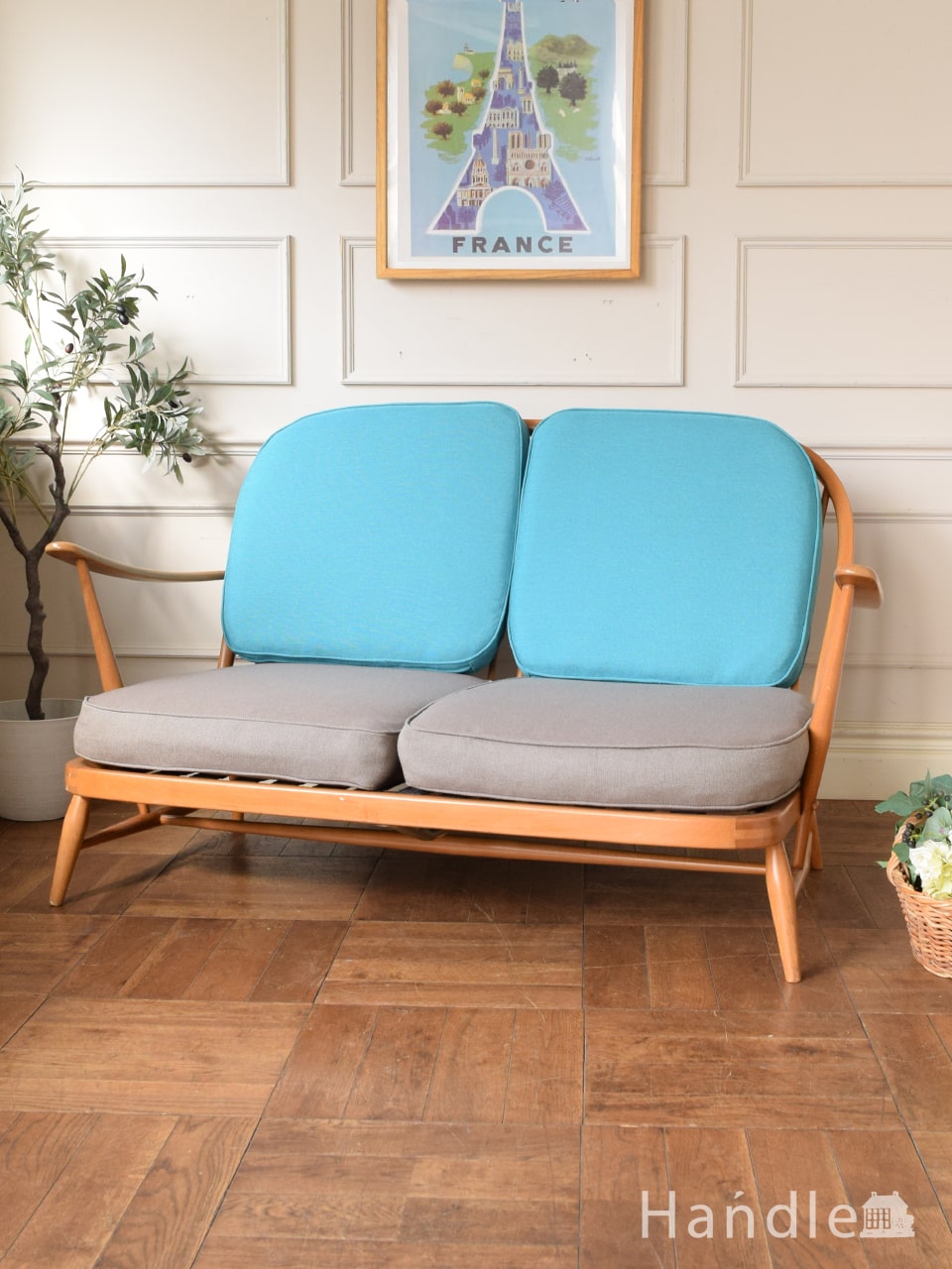 アーコールのおしゃれな2人掛け椅子、北欧スタイルのビンテージソファ