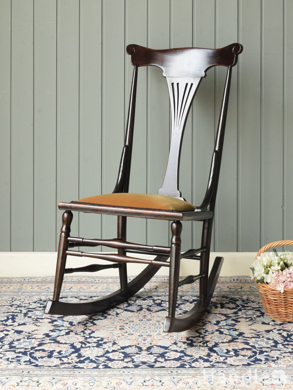 アンティークの可愛いチェア、子ども用のロッキングチェア（木馬）(d