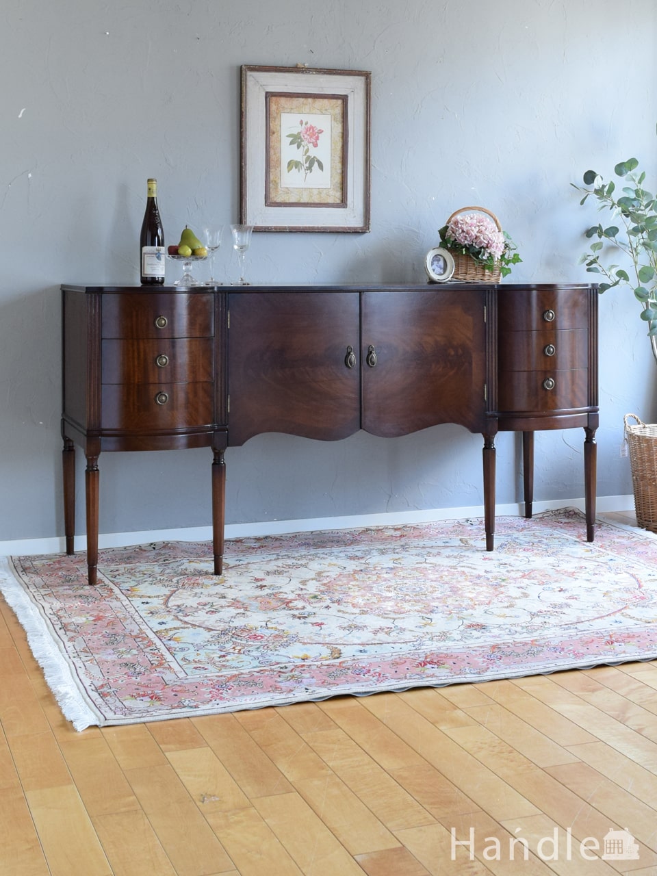 英国アンティークの美しいサイドボード、イギリスで見つけたマホガニー