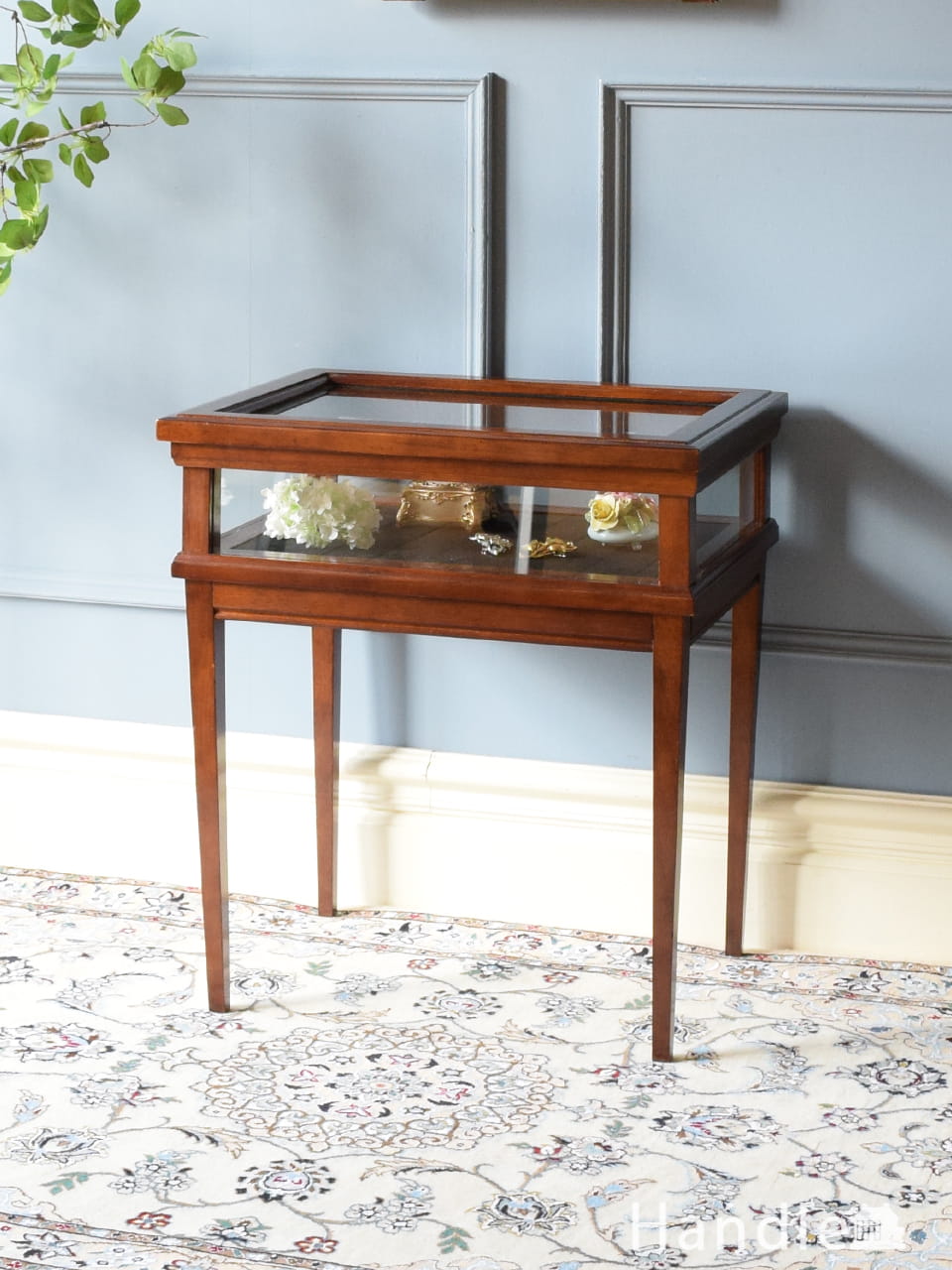 美しいステンドグラスが魅力的なアンティークの3連パーテーション(q