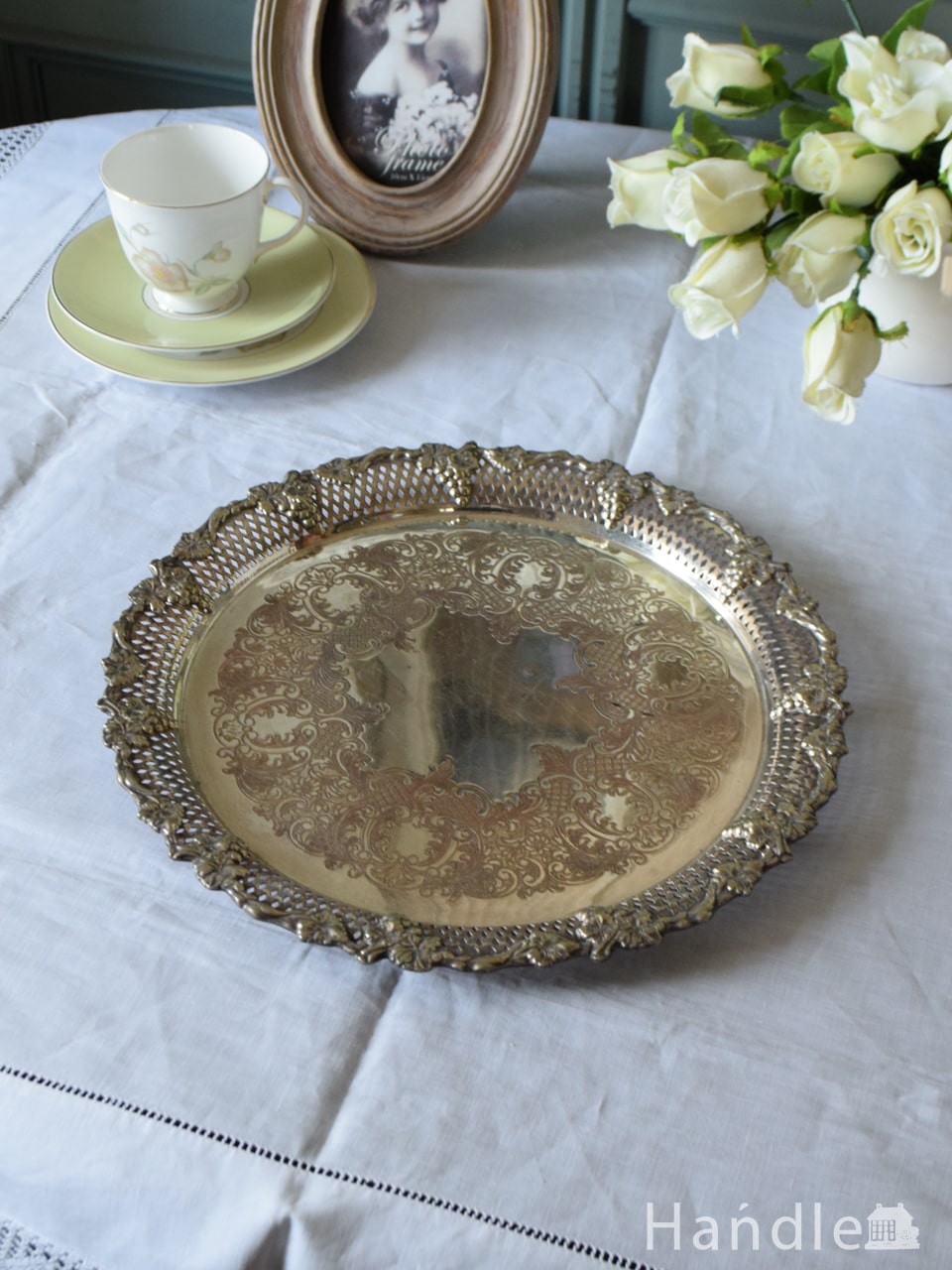 英国で見つけた銀雑貨、アンティークシルバーのサルヴァ（銀盆）(m