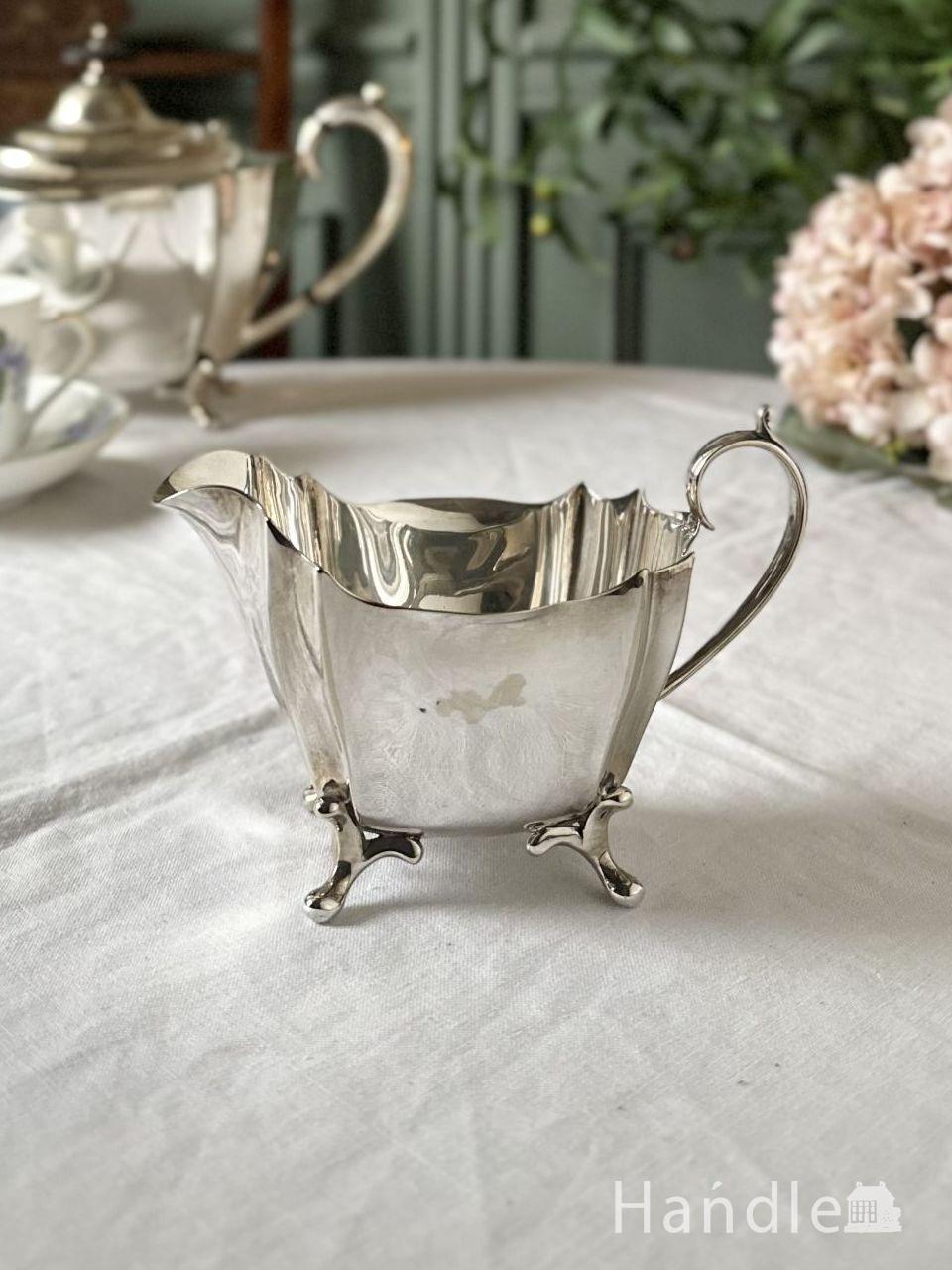 ロイヤルアルバート社の食器、勿忘草のメモリーレーンのアンティーク