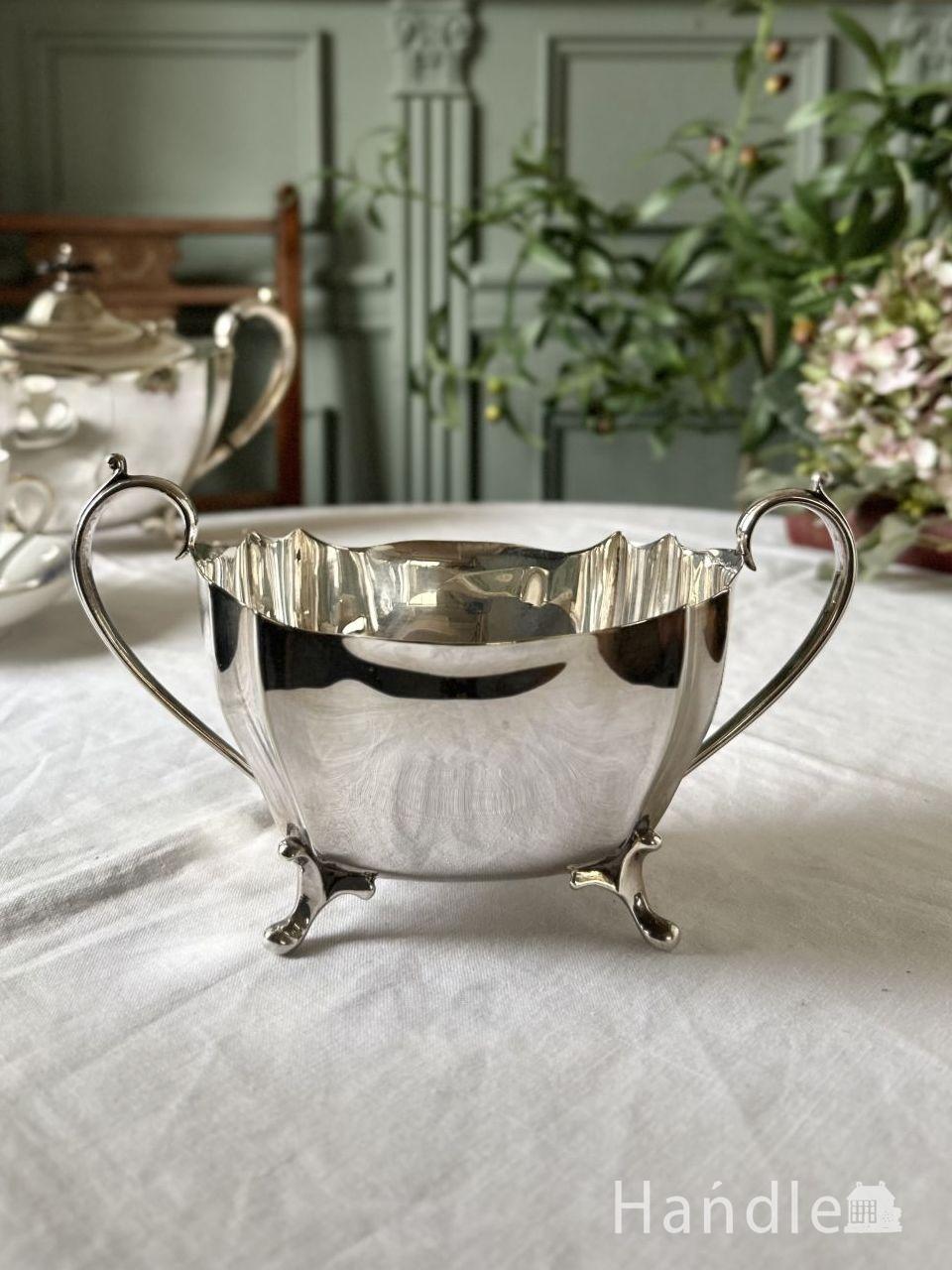 英国の銀食器、アンティークシルバーのシュガースカットル（シュガー