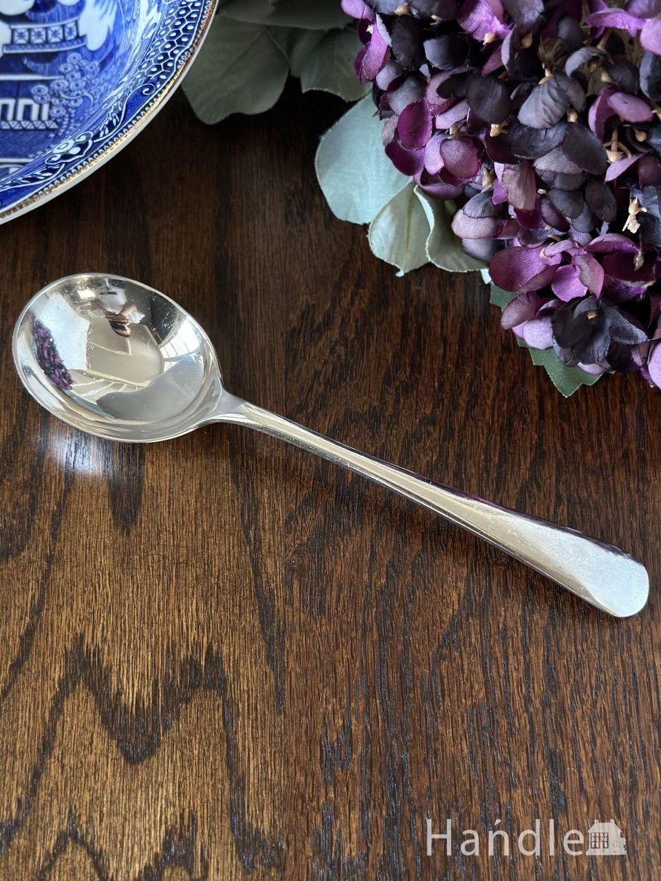 イギリスから届いたアンティークのディナースプーン、Walker & Hall