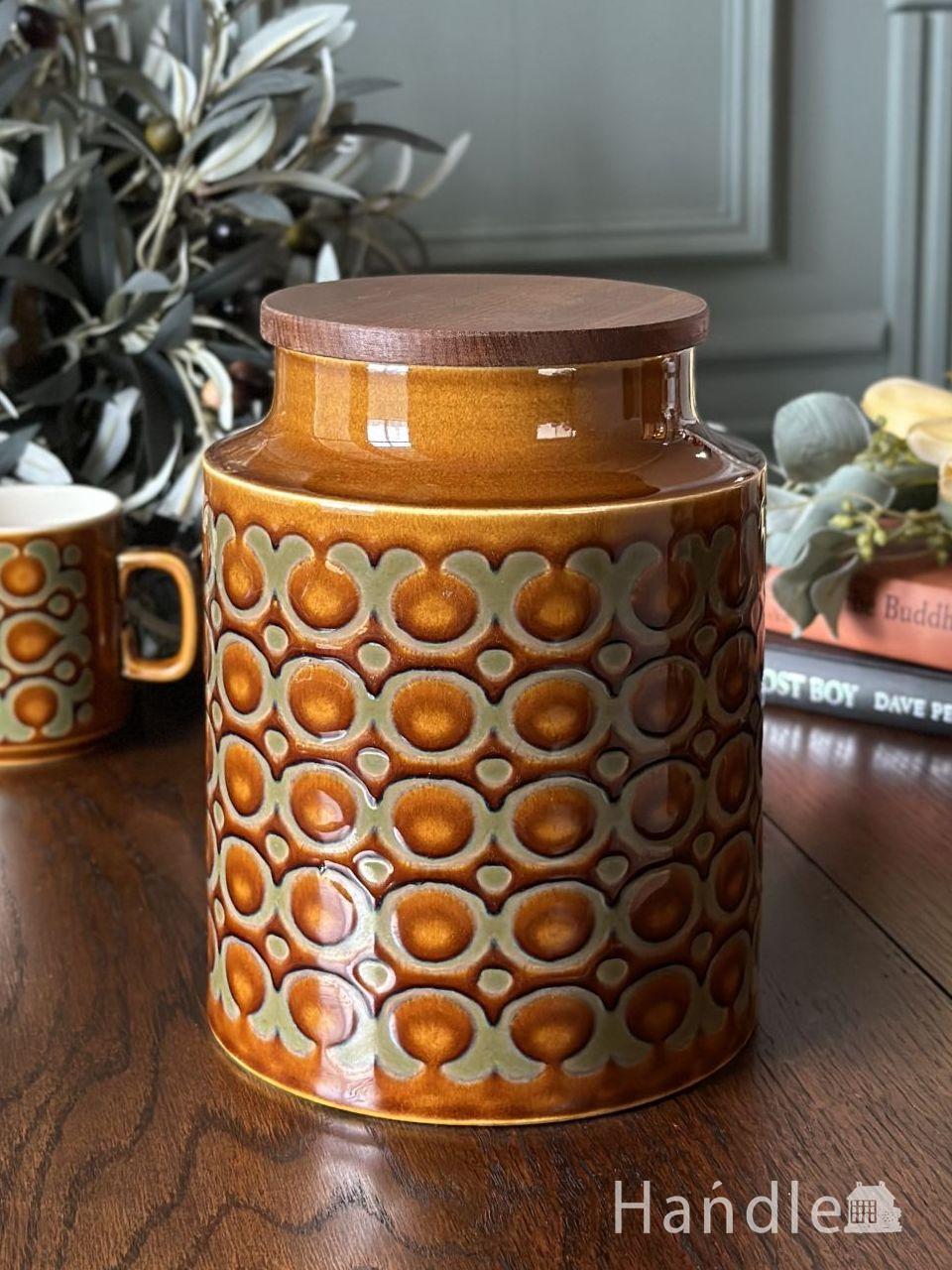 ホーンジー社のアンティーク食器、「Bronte」ブロンテシリーズの