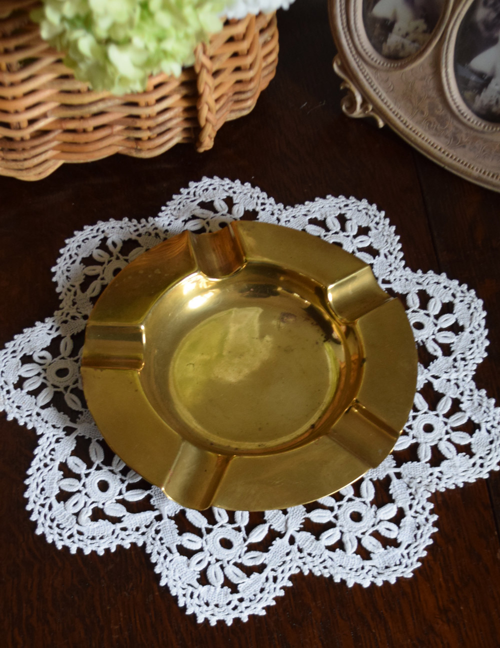 英国アンティーク雑貨、真鍮製の灰皿（アッシュトレイ）(k-1524-z