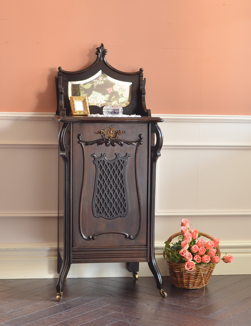 英国のアンティーク家具、海外らしいコールボックス（炭入れ）(k-1140