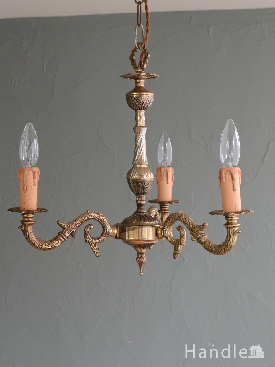 英国のアンティークおしゃれな照明、真鍮製のイギリスで見つけた