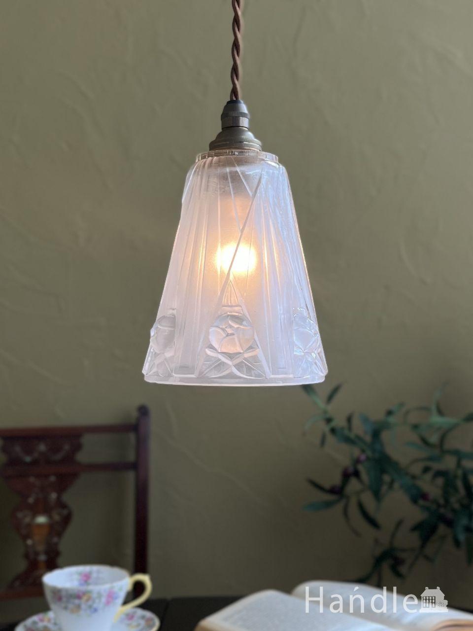 ヒヤシンスが可愛いイギリスからやってきたアンティークペンダント