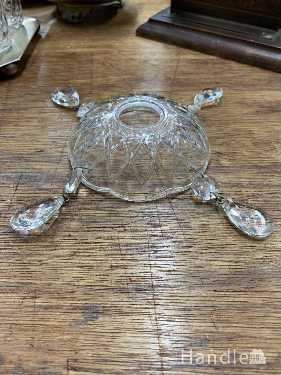 フランス便で到着 フリルが美しいオパールセント シェード ペンダント