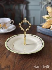 英国アンティークのシルバープレート器、アフタヌーンティー用のケーキ