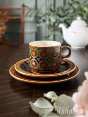 スージークーパー（Susie Cooper）のビンテージ食器、ドレスデン