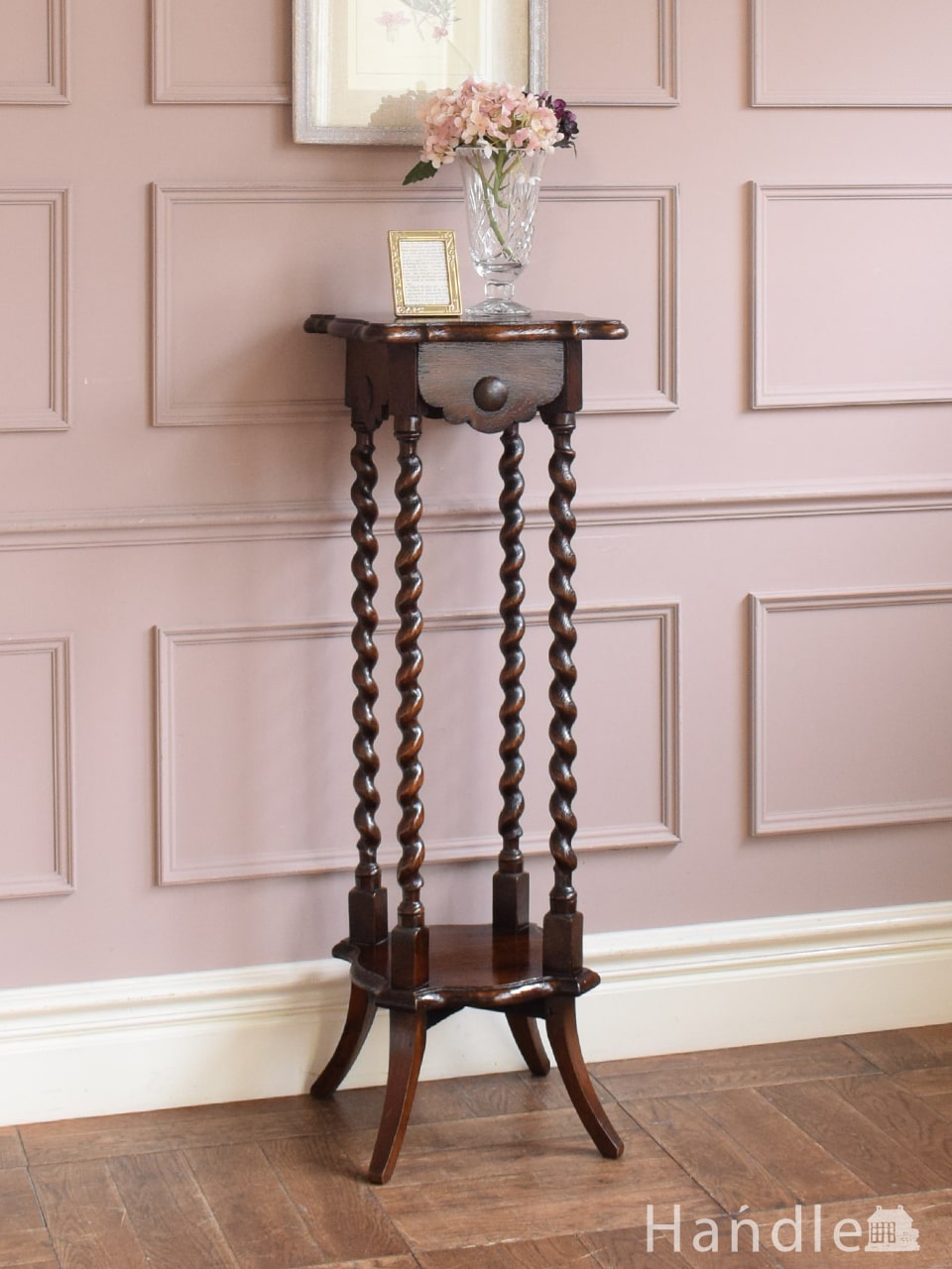 高級感のあるアンティークプランツスタンド、1本脚が美しい花台(k