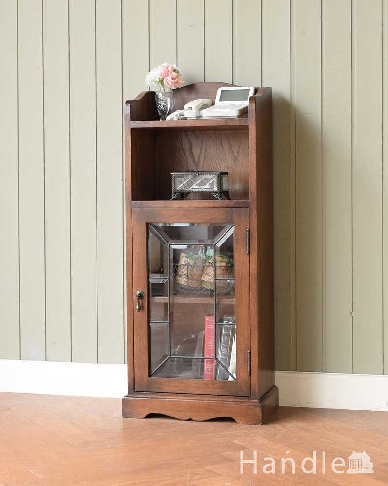 アンティーク家具屋が選んだ、ステンドグラスの入ったアンティーク風の