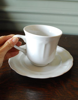 フランスのおしゃれな磁器の食器、ピリヴィッツ社のクィーンアン