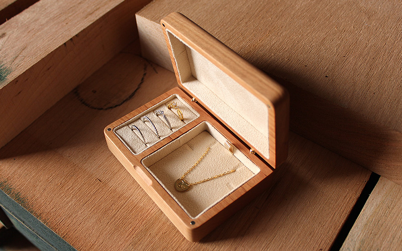 Jewelry Box | 名入れギフト・木製デザイン雑貨の直営店｜Hacoa