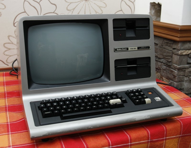 Tandy TRS-80 Model III от Radio Shack / Хабр