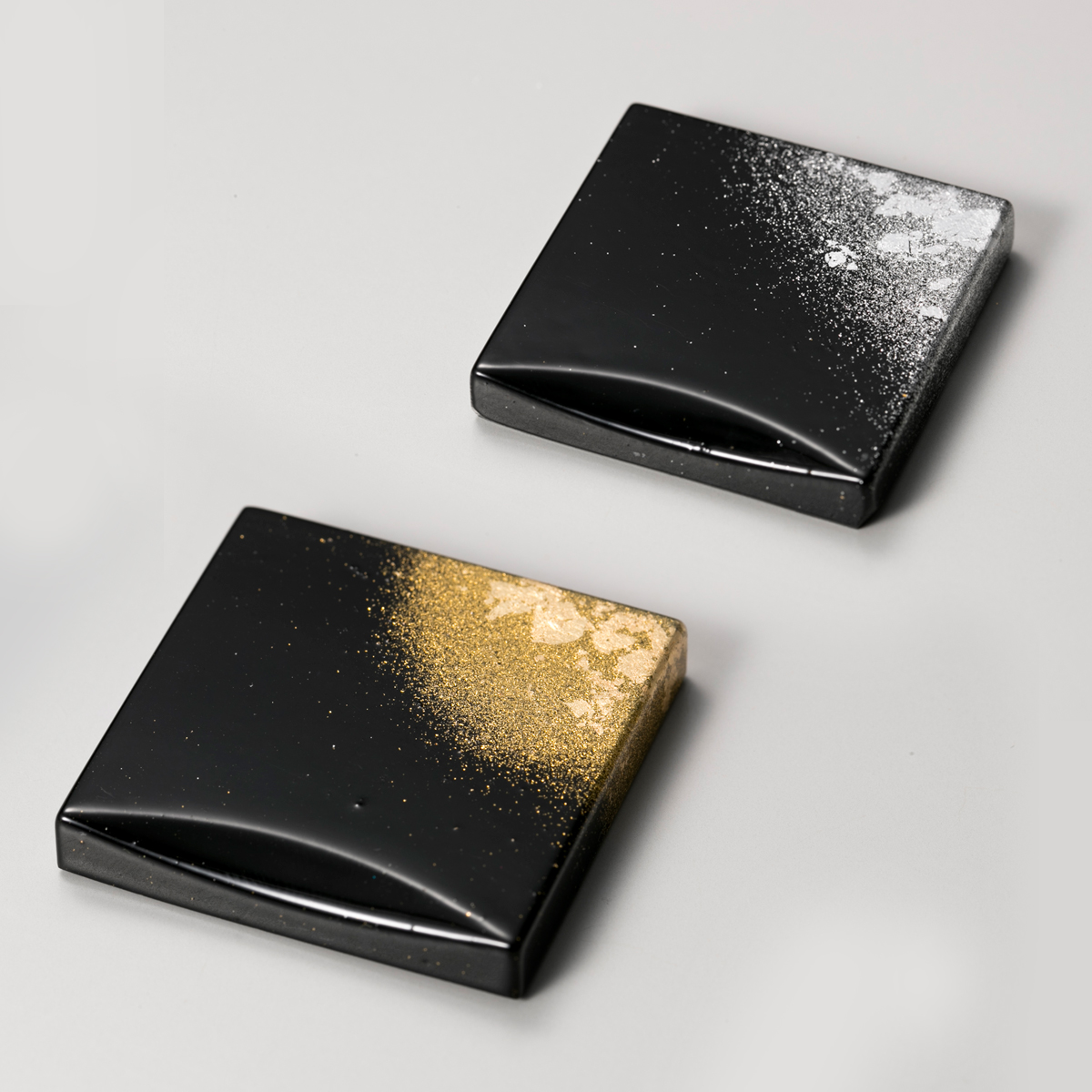 金沢金箔伝統模様の箸置き 5個セット Amway 箔一 hakuichi 金箔 金沢箔 金沢 工芸品 箸・箸置きセット 霞流し<2組>