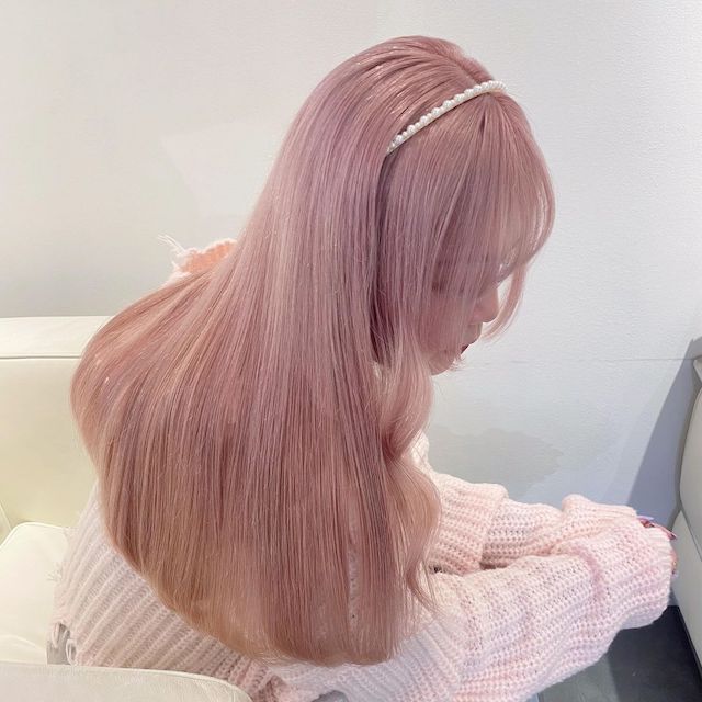魅惑の【ミルクティーピンク】でモテ髪♡最新スタイル集や色落ち