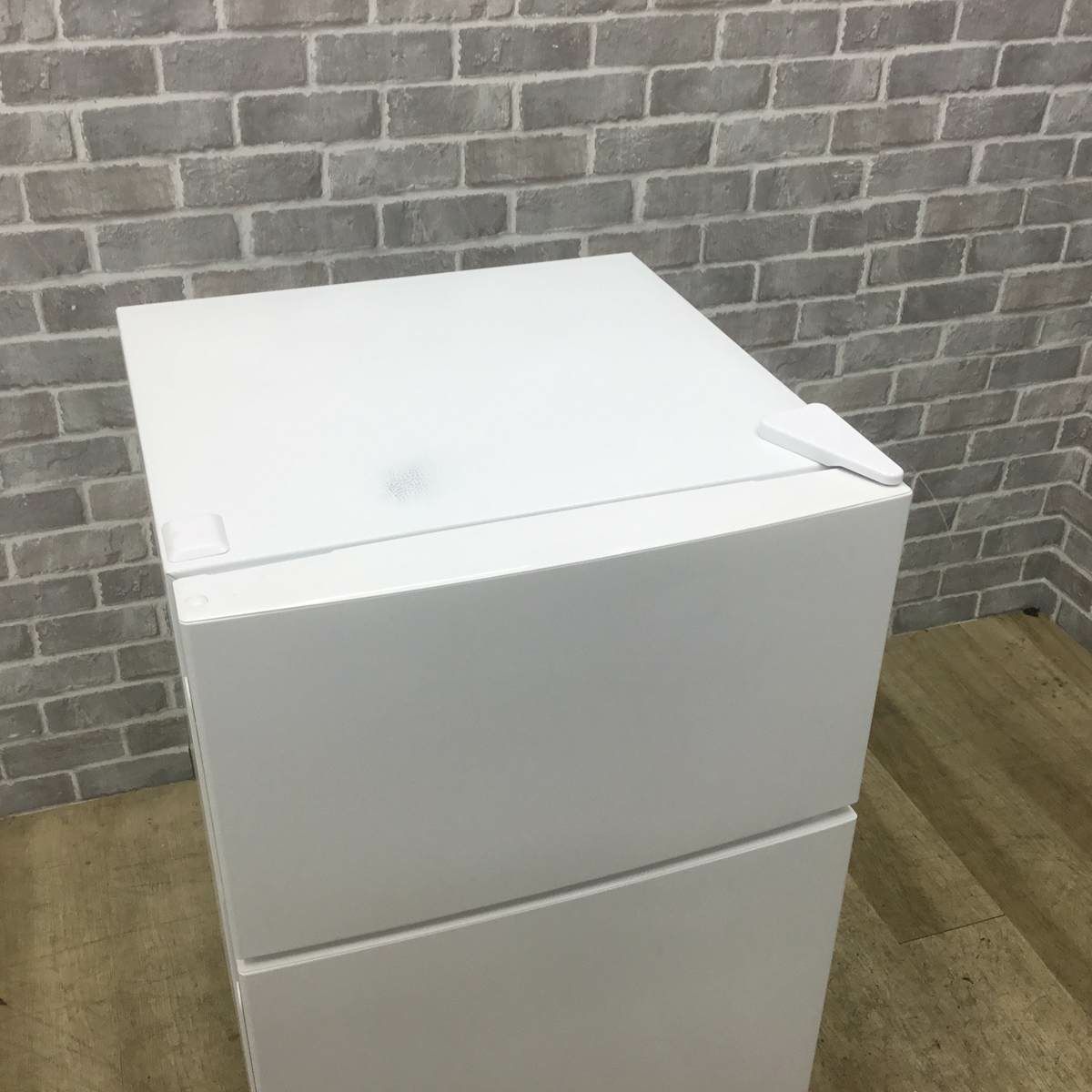 マクスゼン 冷蔵庫 2ドア 87L 右開き ホワイト JR087ML01WH 2021年製