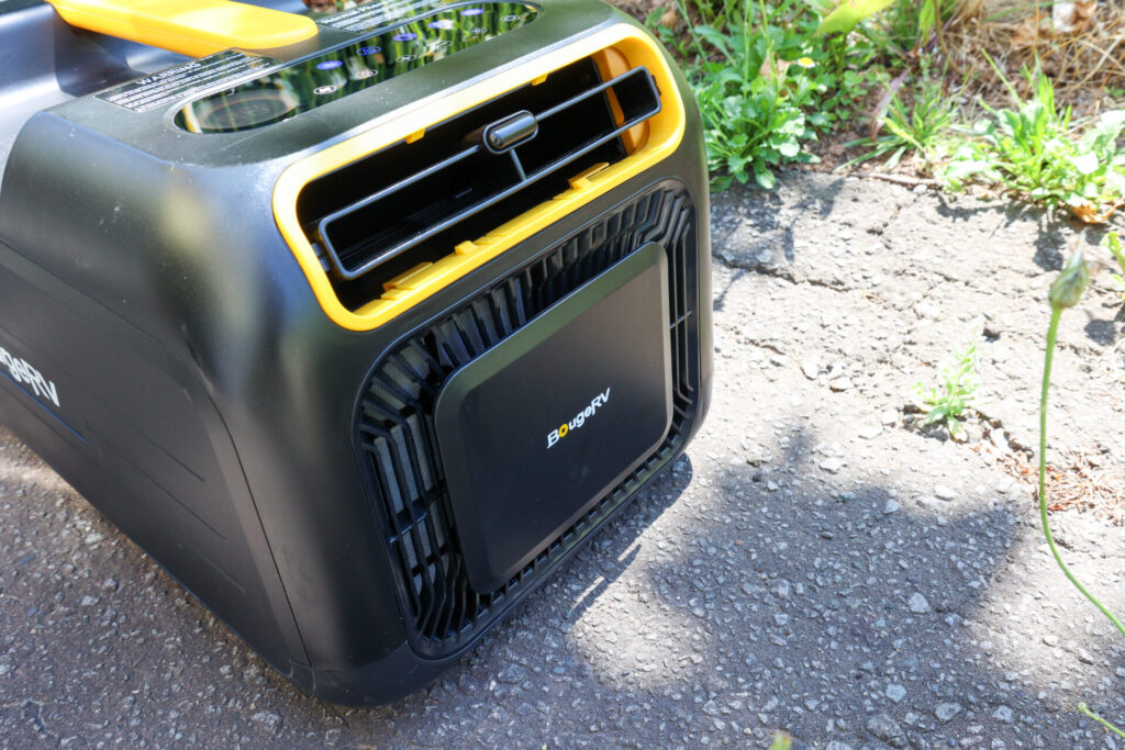 猛暑の救世主】BougeRVの『3500BTU ポータブルエアコン』で真夏の車