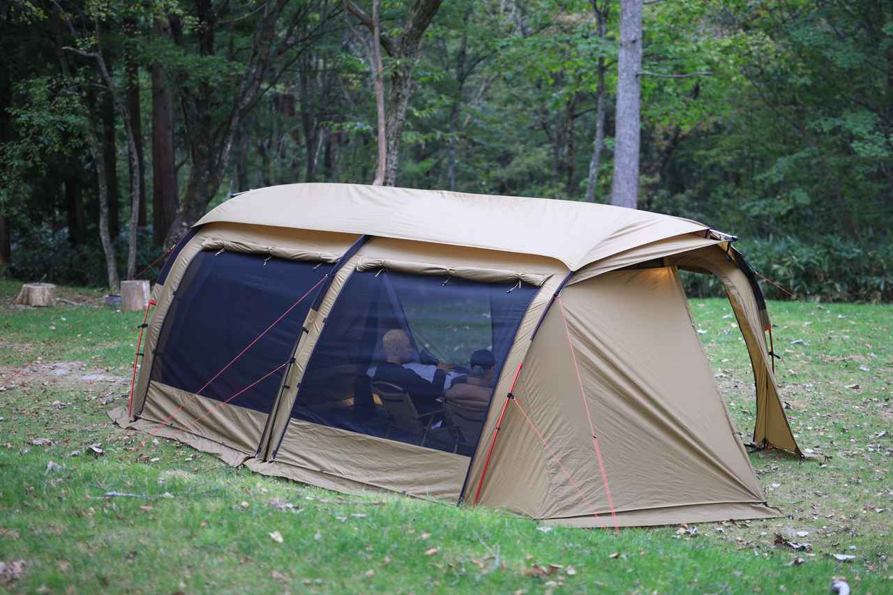 QUICKCAMPから大型ツールームテントが新登場！ファミリーやグループで