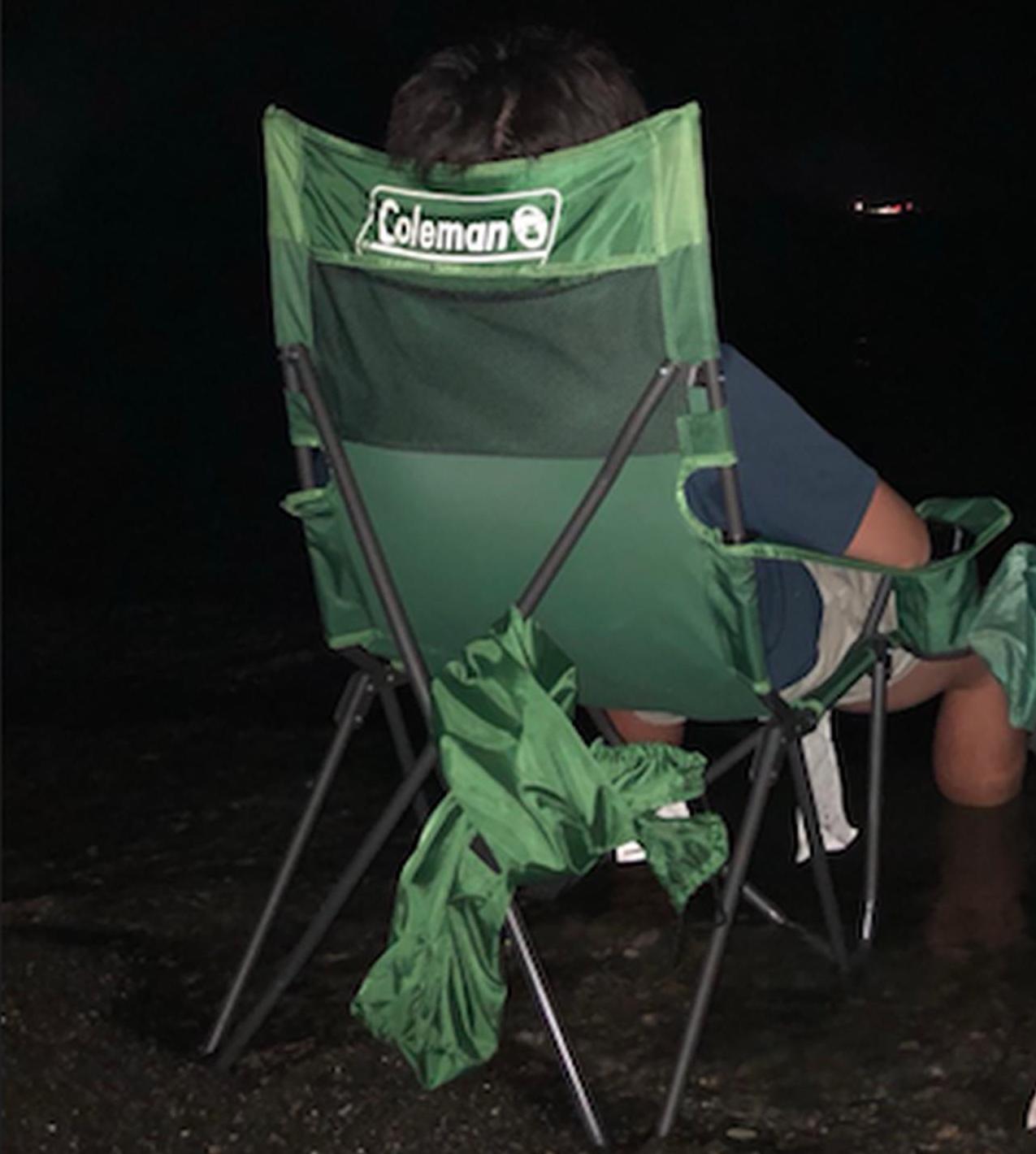 初心者必見】キャンプにおすすめ コールマン・ヘリノックスの