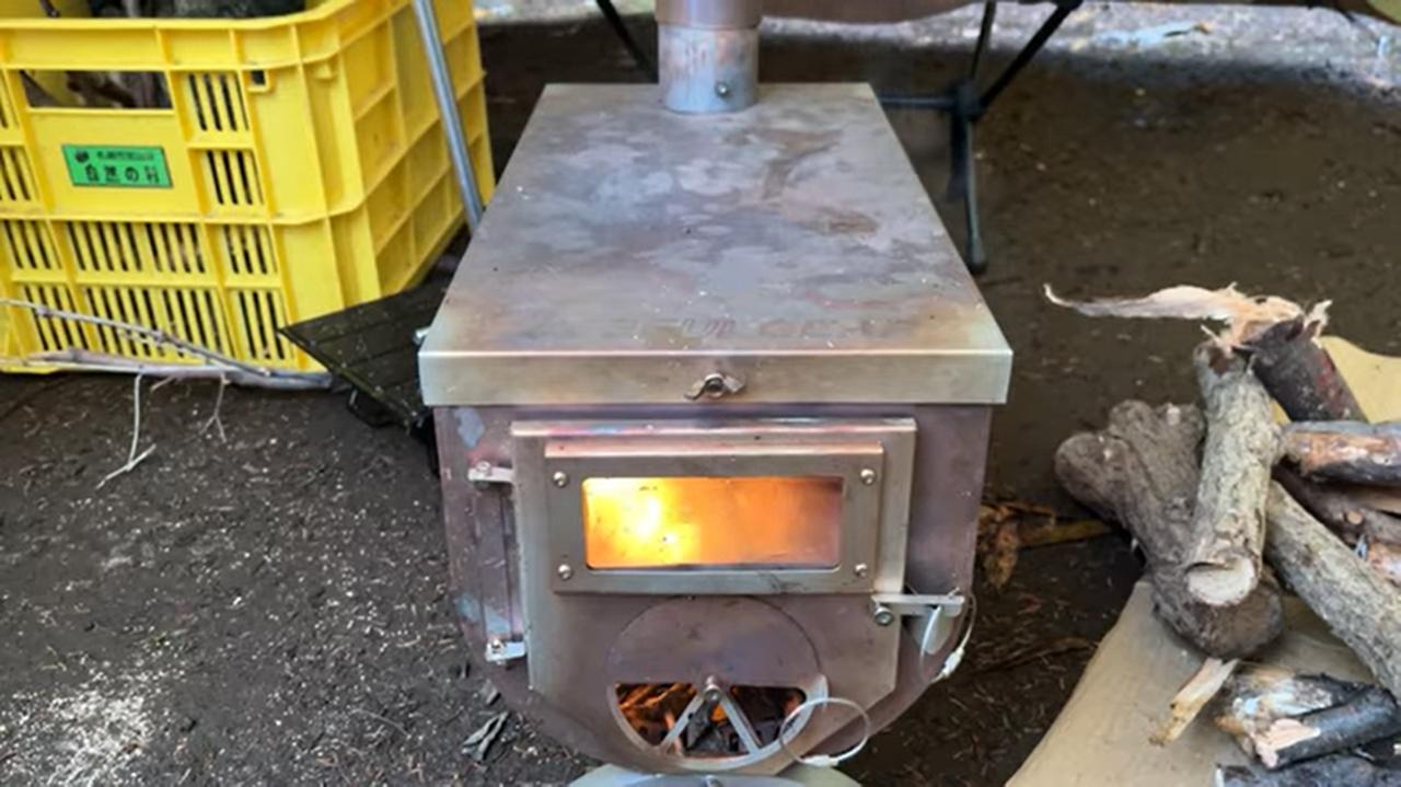 最新】リュックに収まる超軽量コンパクト薪ストーブの実力は？冬