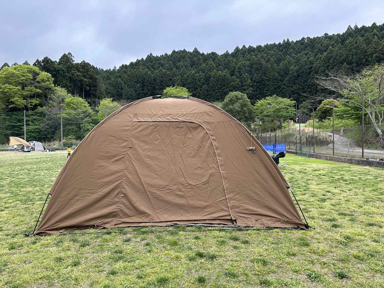 ワークマン】3WAYで使える5人用新作テント『サークルドームテンプ』要