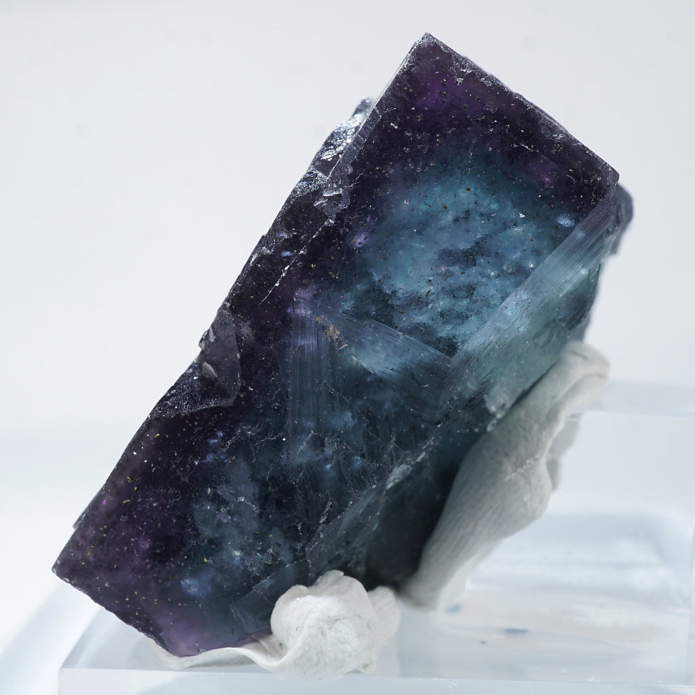 New Found》ナイジェリアAkwana産 フローライト – 天然石ハッピーギフト