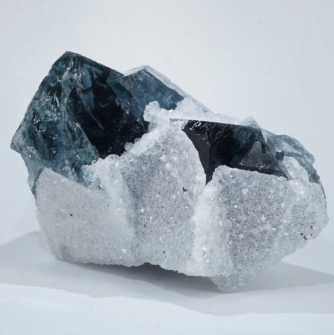 ナイジェリア Akwana産 フローライト・水晶 – 天然石ハッピーギフト