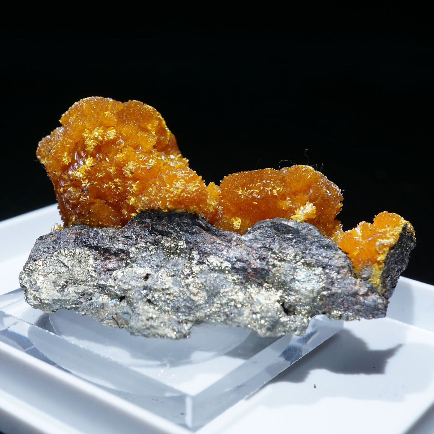 ペルー産 雄黄(オーピメント) – 天然石ハッピーギフト