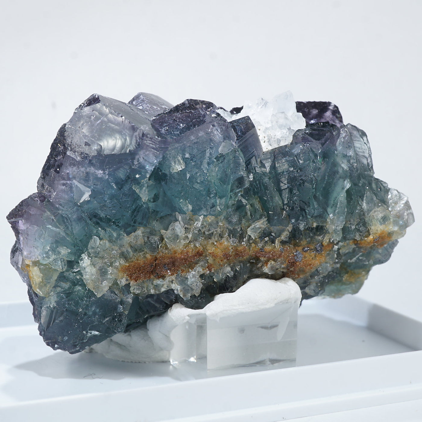 New Found》ナイジェリア Akwana産 フローライト・水晶 – 天然石