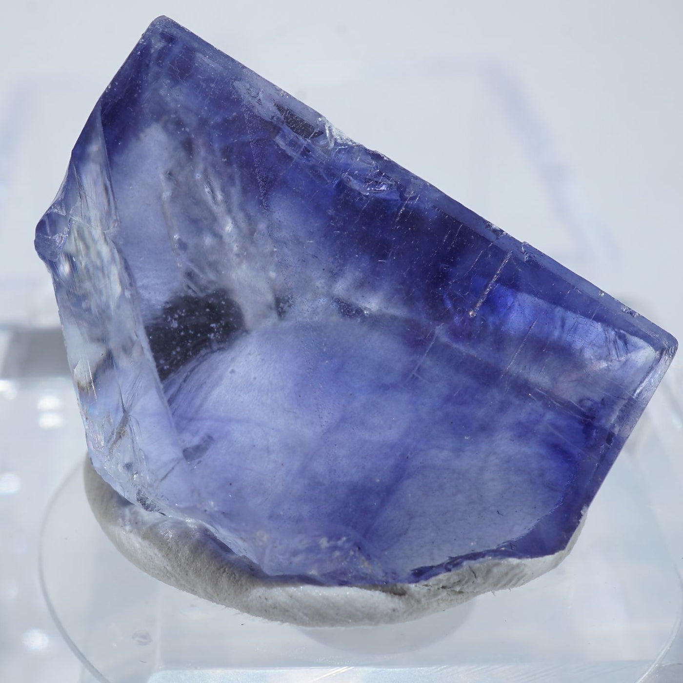 スペイン アストゥリアス エミリオ鉱山産 フローライト – 天然石