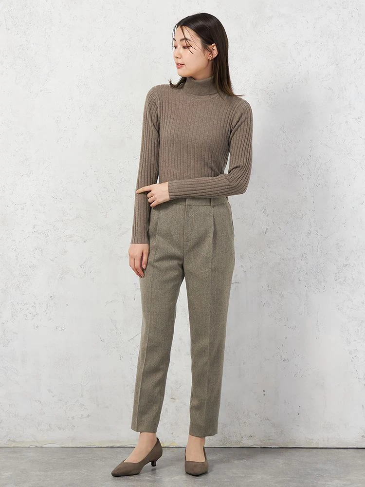 D．グリーン 【INDIVI】ワイドリブタートルネックニット