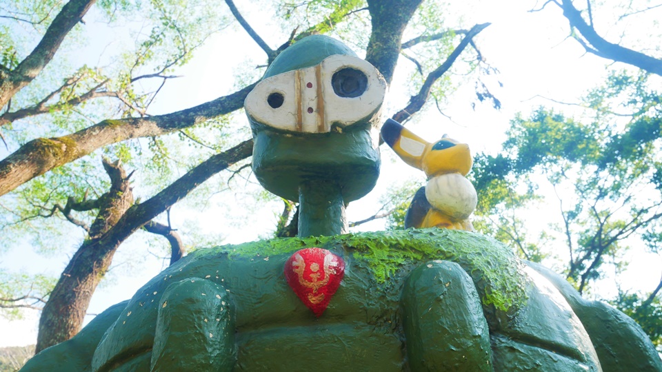 ジブリのロボット兵のオブジェ 延岡市北川町に集うスタジオジブリの