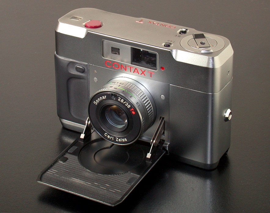 一部機種が高騰している高級コンパクトカメラの草分け的存在『CONTAX T