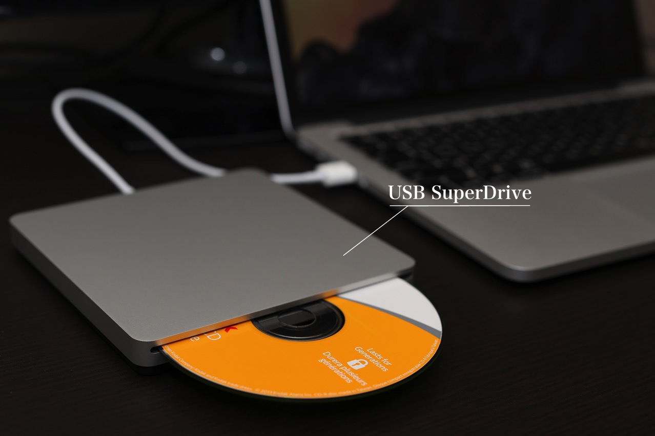 HAYA技 » Mac純正外付けDVDドライブ「USB SuperDrive」を購入した感想