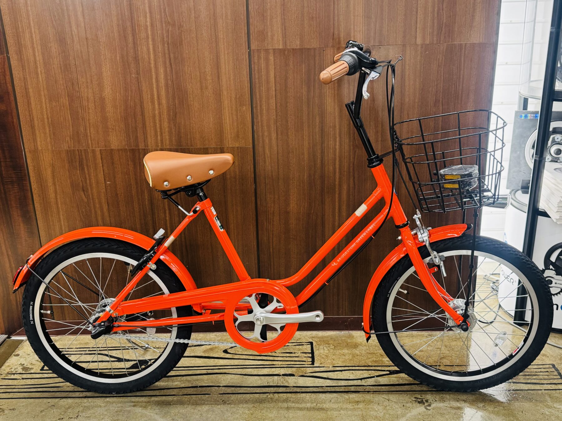 ブリヂストン【ベガス】限定色が登場！｜バイク・自転車の購入修理なら