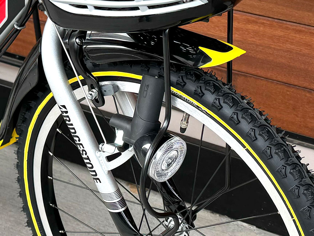 上杉本店】子ども自転車「クロスファイヤージュニア」のご紹介