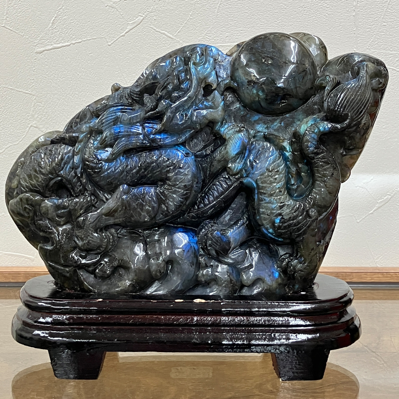 ラブラドライト龍置物 No,2525 | 天然石・パワーストーンの卸専門店