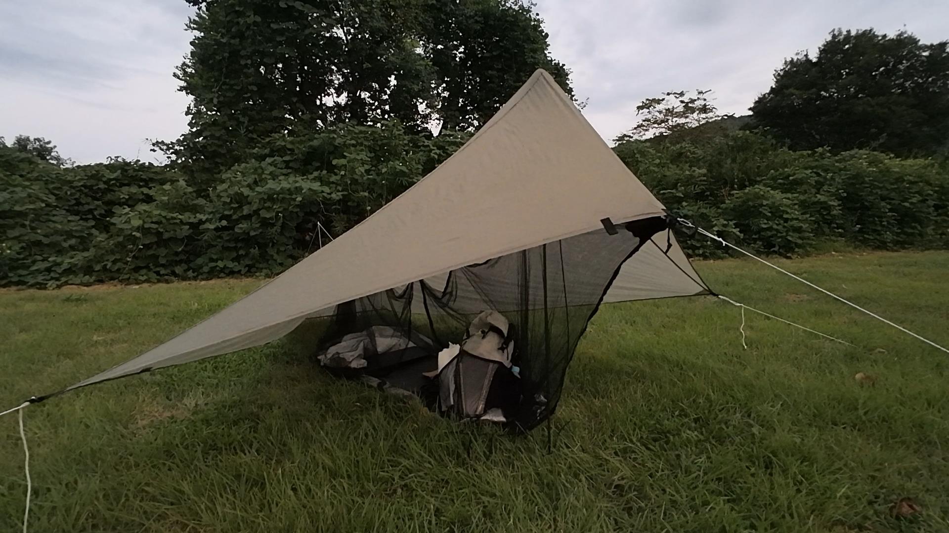 ULキャンプ】格安ULタープ×ハンモック蚊帳で快適な寝床は作れるのか