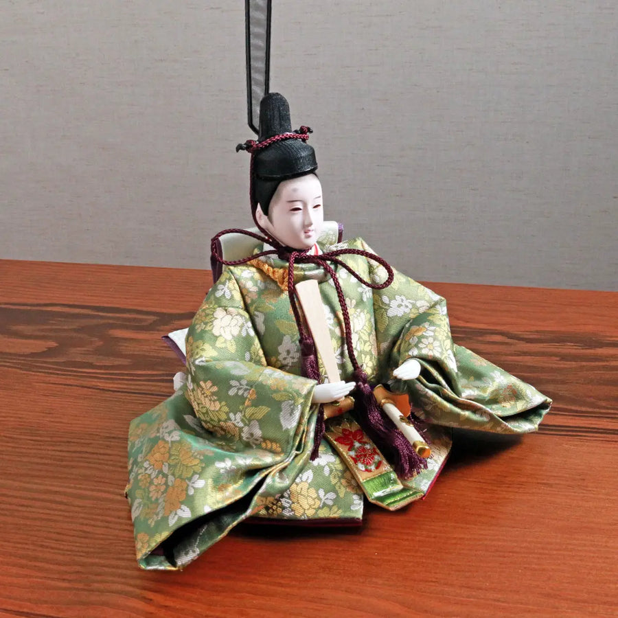 こ洒落た雛人形で根強い人気 緑色の古典的柄行き【いろどり雛