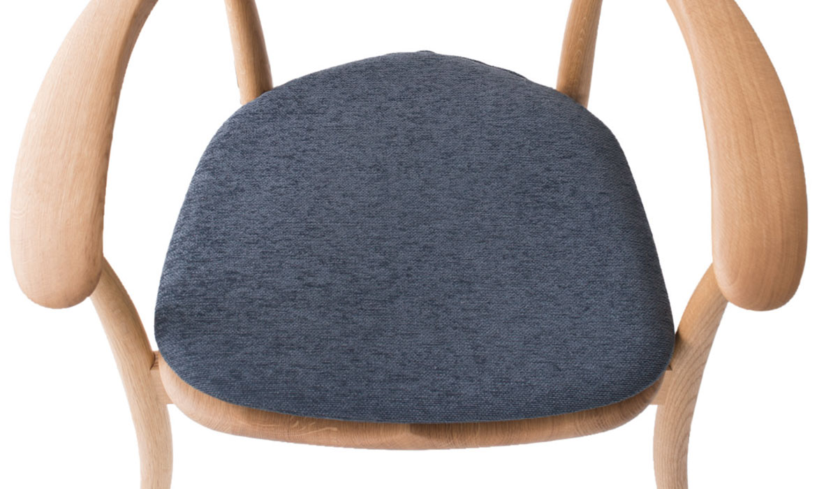 CRESCENT/国産材限定商品 座クッション | 飛騨産業株式会社【公式