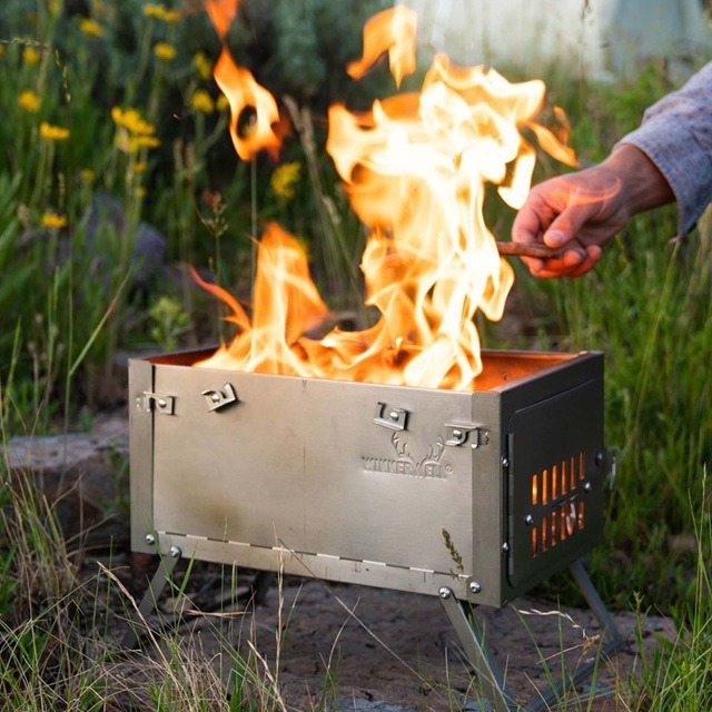 軽量番長】驚異的な軽さで最強！ウィンナーウェルの折り畳みチタン薪