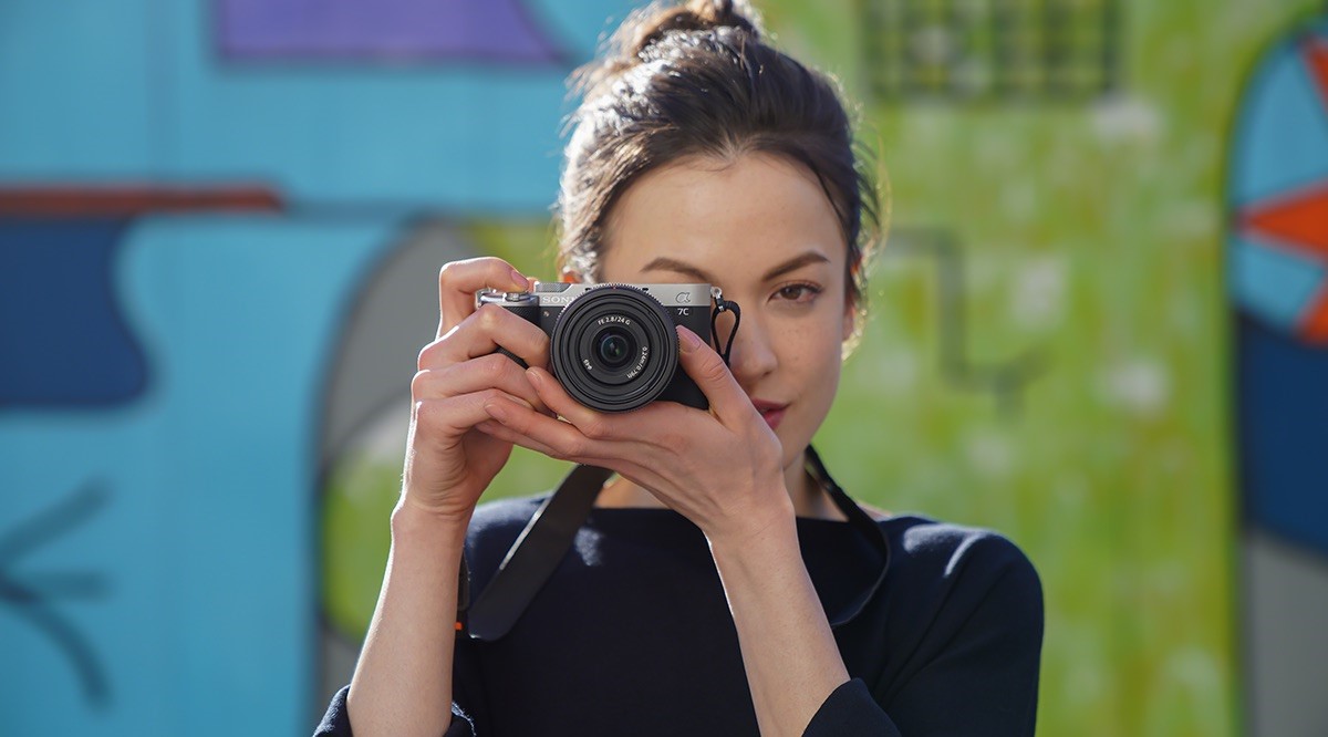 FE 24mm F2.8 G SEL24F28G】コンパクトさを重視した単焦点レンズ、その